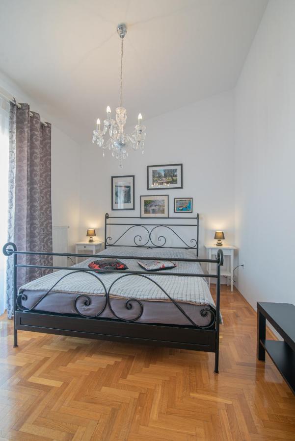 Hotel Villa Vera Фажана Экстерьер фото